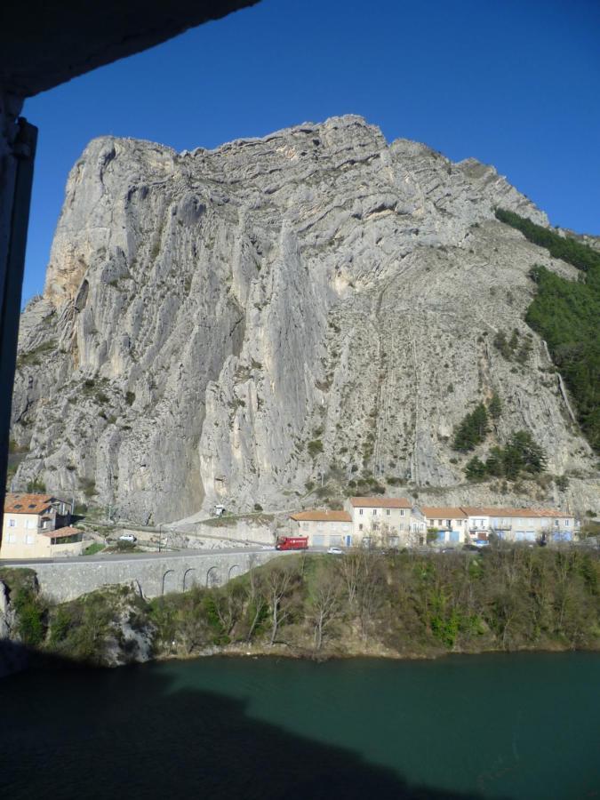 Vue Sur La Baume Apartment Sisteron